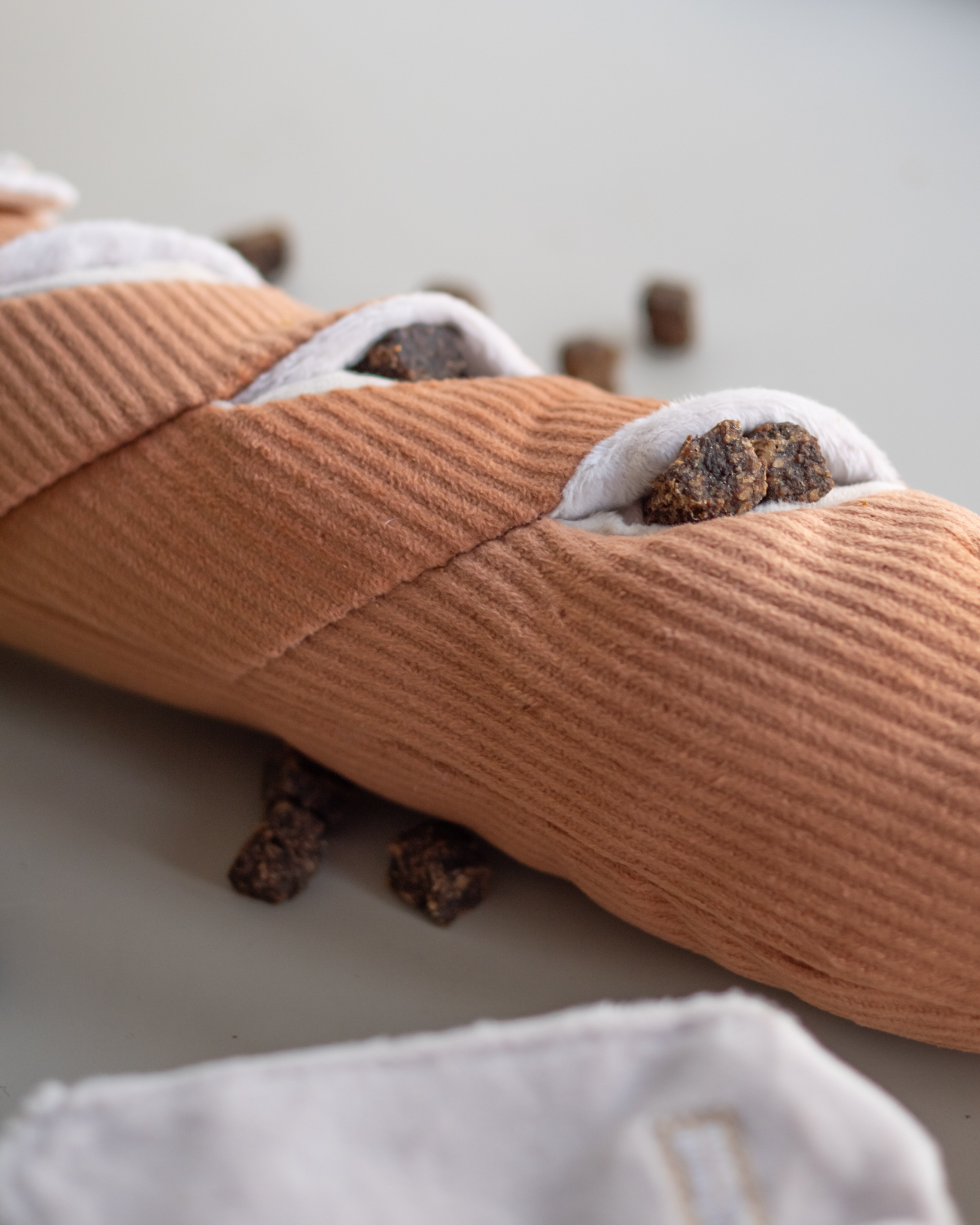 BAGUETTE - Lambwolf hondenspeelgoed