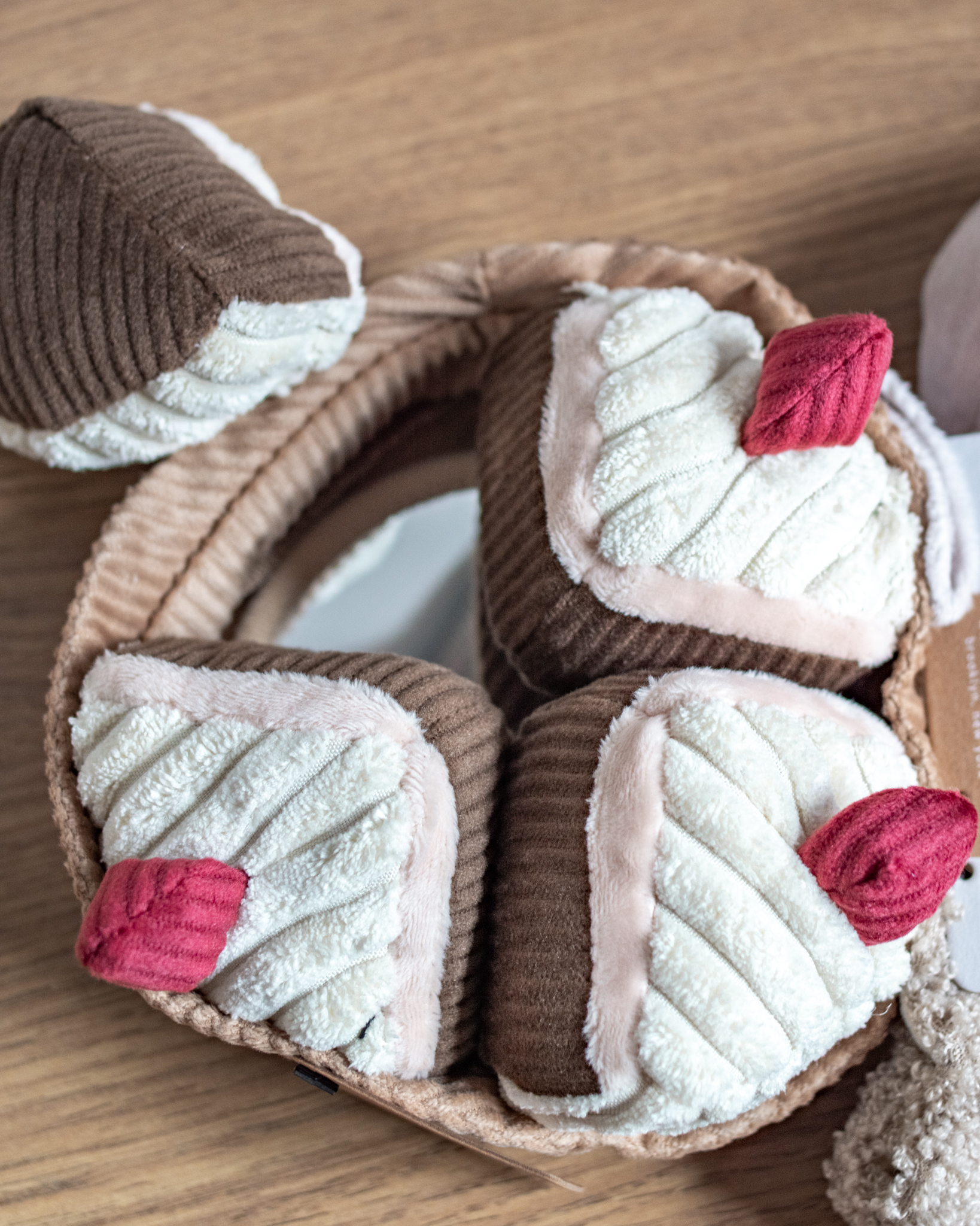 LITTLE ONES | LET'S BAKE - Image 4