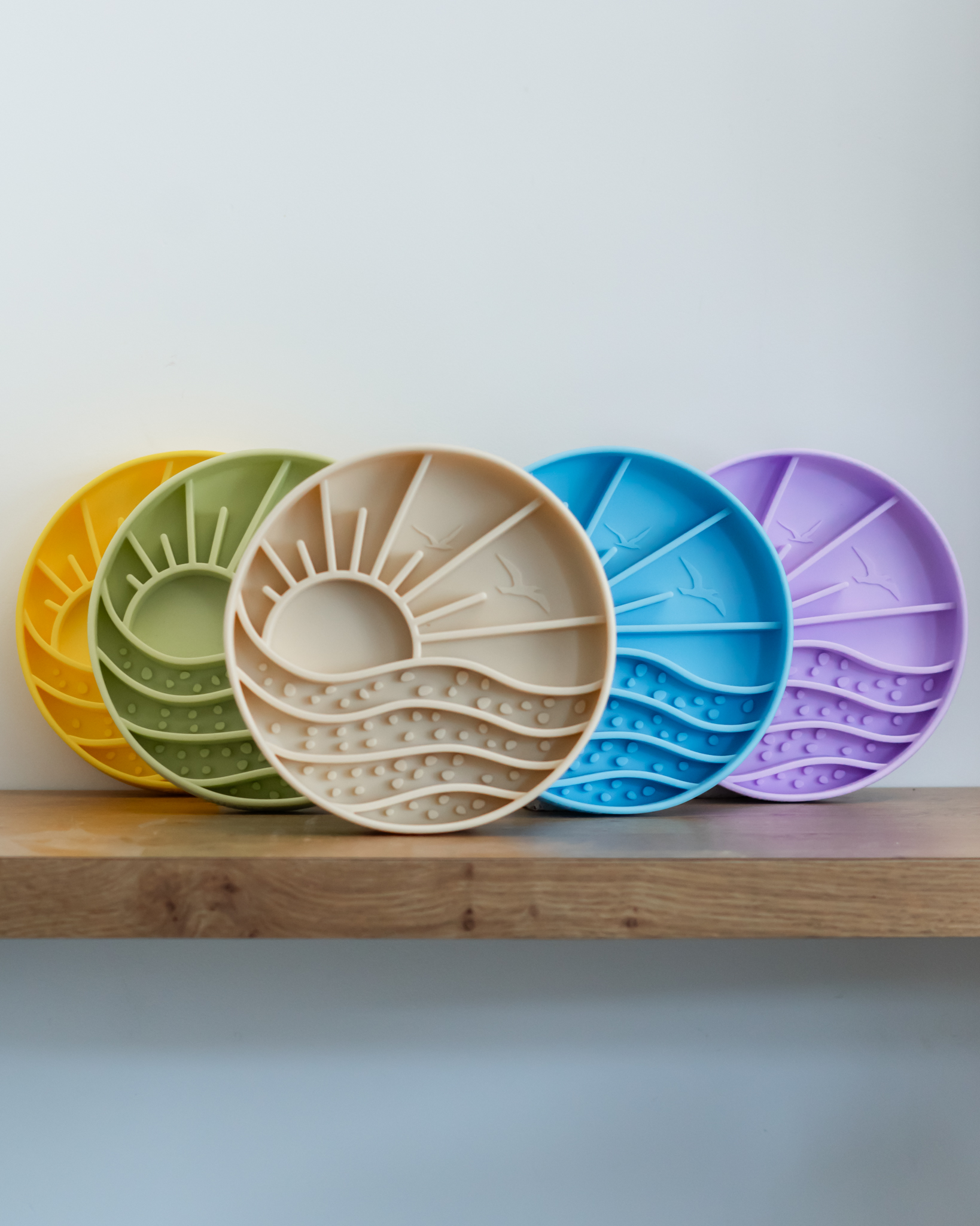 Ocean waves slowfeeder | Brewin Aussie