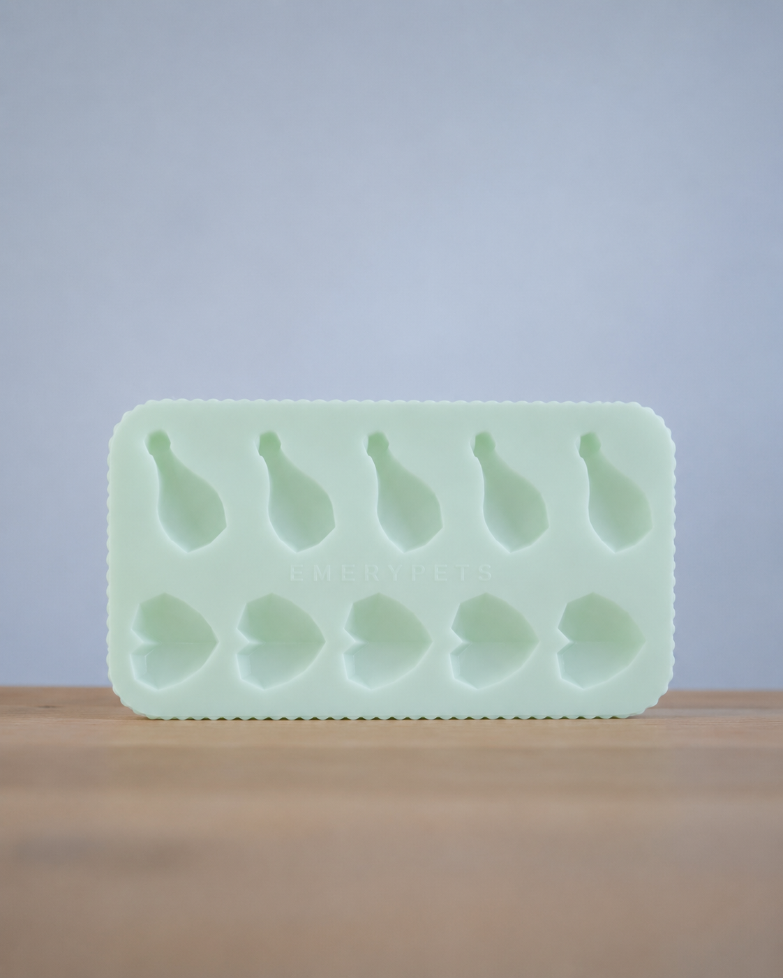 EmeryPets | Treat mold - pupsecco & hart